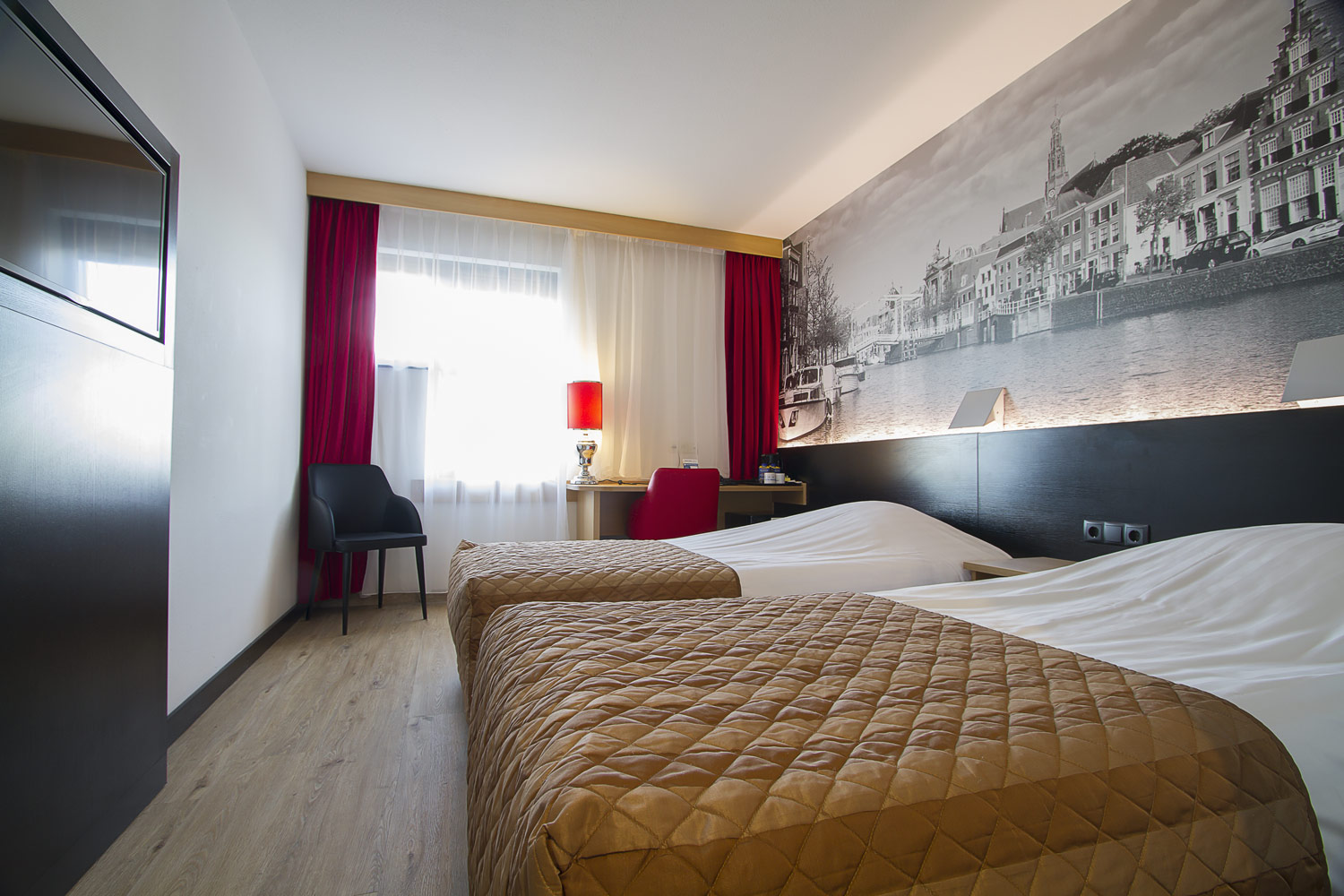 Bastion Hotel Haarlem Velsen - Hotelzimmer