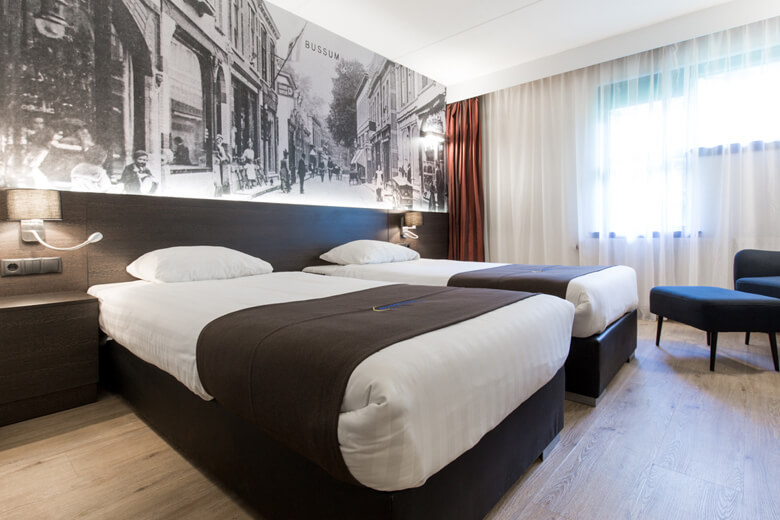 Habitación Deluxe en el Bastion Hotel Bussum Hilversum, con dos camas individuales