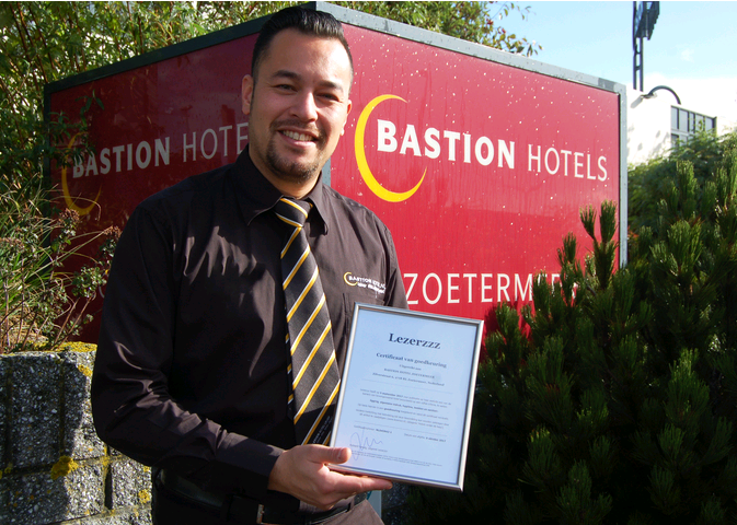 Bastion Hotel Zoetermeer ontvangt certificaat Lezerzzz