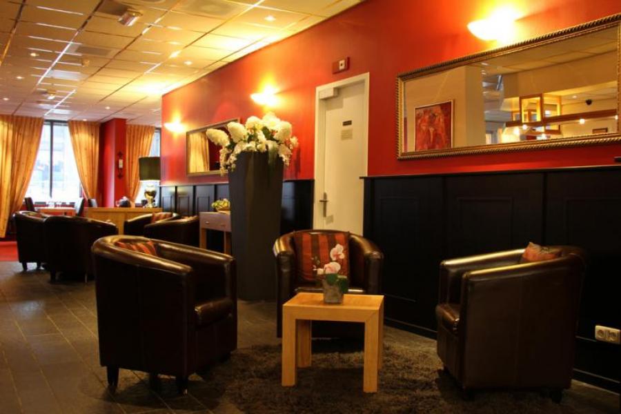 Bastion Hotel Maastricht Centrum - Lounge