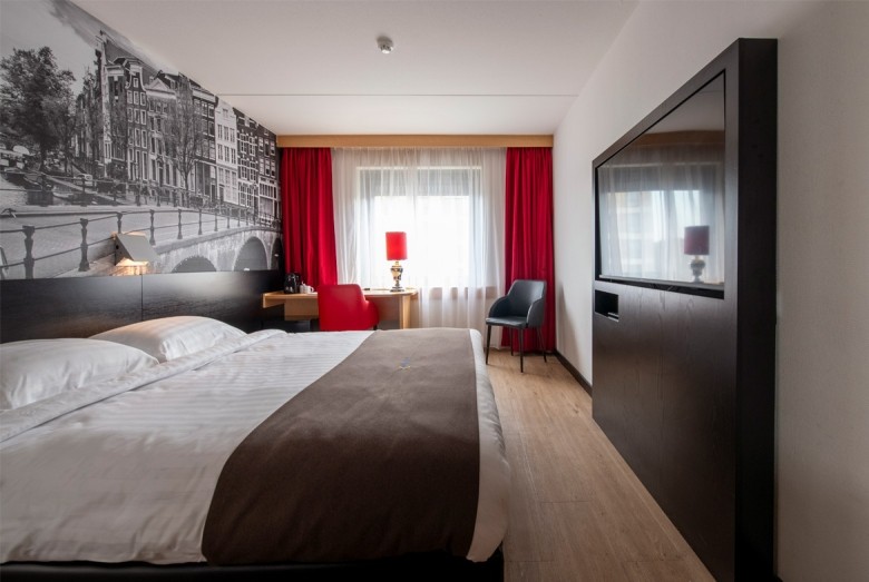 HotelPhoto3