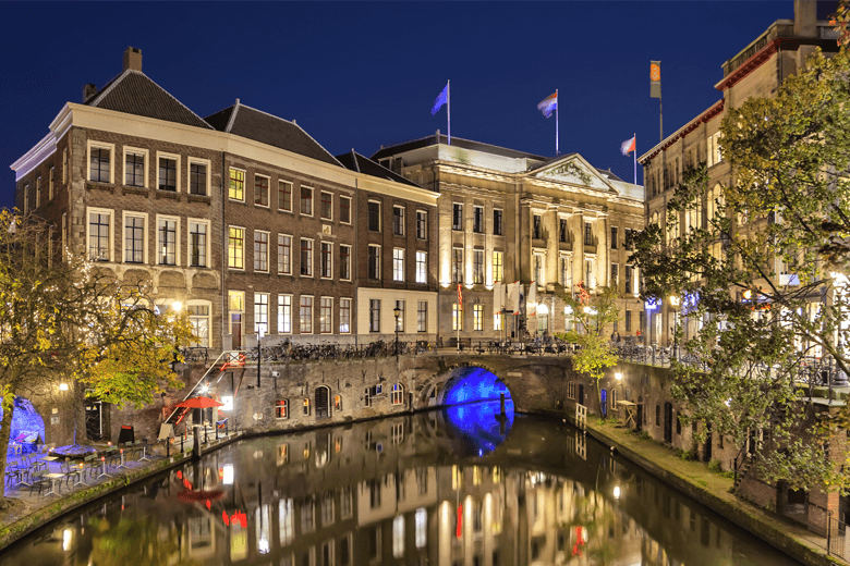 Hotel Utrecht get the best rates on