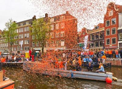Koningsdag met Bastion Hotels. Nu 3 nachten 15% korting.