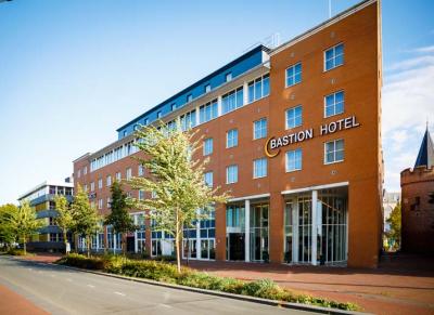 Hotel Arnhem vooraanzicht | Bastionhotels.com